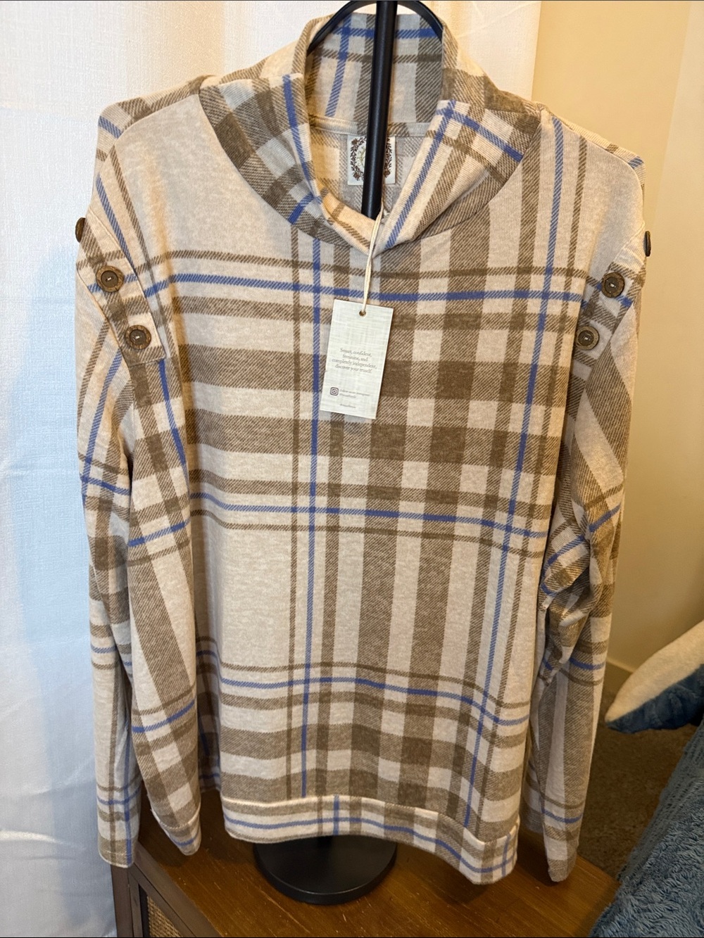 Lively Plaid Crewneck Sweater - Beige, Brown & Blue